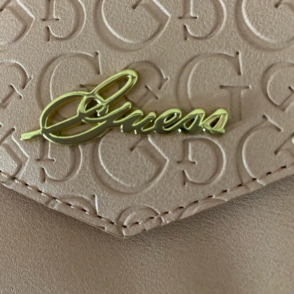 GUESS clutch - Picture 4 of 5